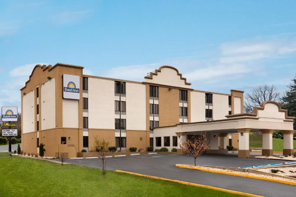 Days Inn by Wyndham Hagerstown I-70 hotel hero