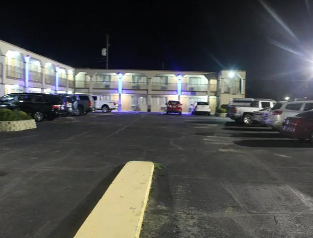 Hutchinson Inn hotel detail image 4