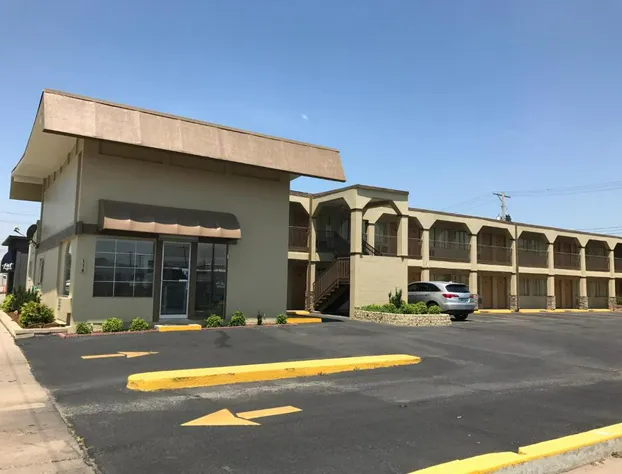 Hutchinson Inn hotel detail image 1