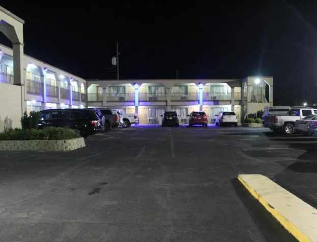 Hutchinson Inn hotel detail image 2