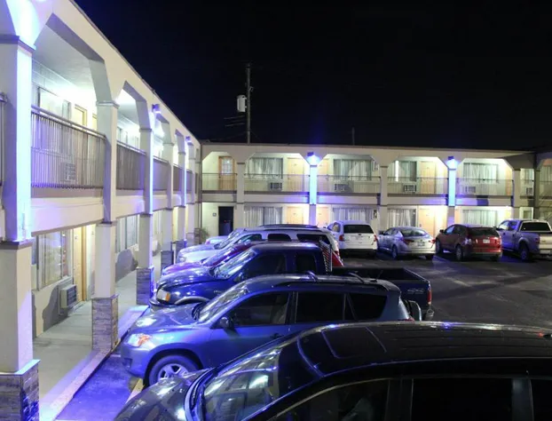 Hutchinson Inn hotel detail image 3