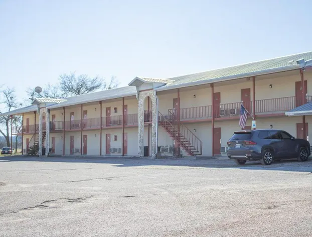 American Inn & RV Park hotel detail image 1