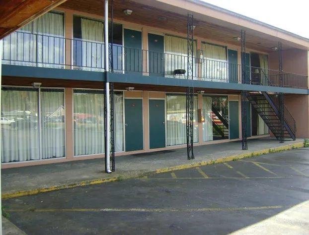 Ashland Inn hotel detail image 2