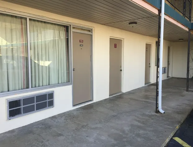 Ashland Inn hotel detail image 4