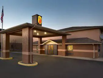 Super 8 by Wyndham Carrollton hotel hero