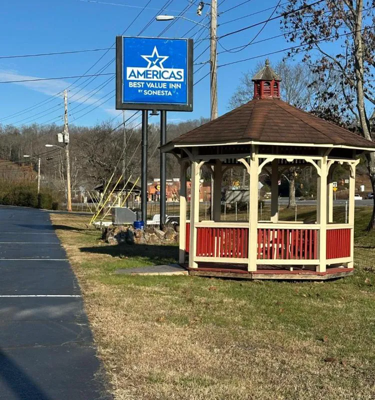 Americas Best Value Inn Franklin hotel hero