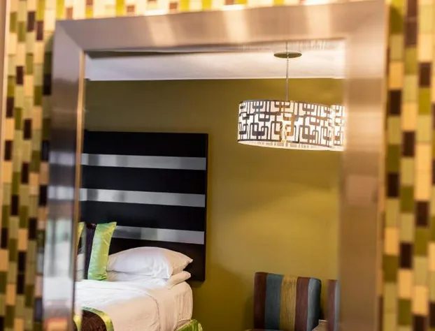 Gateway Inn And Suites hotel detail image 4