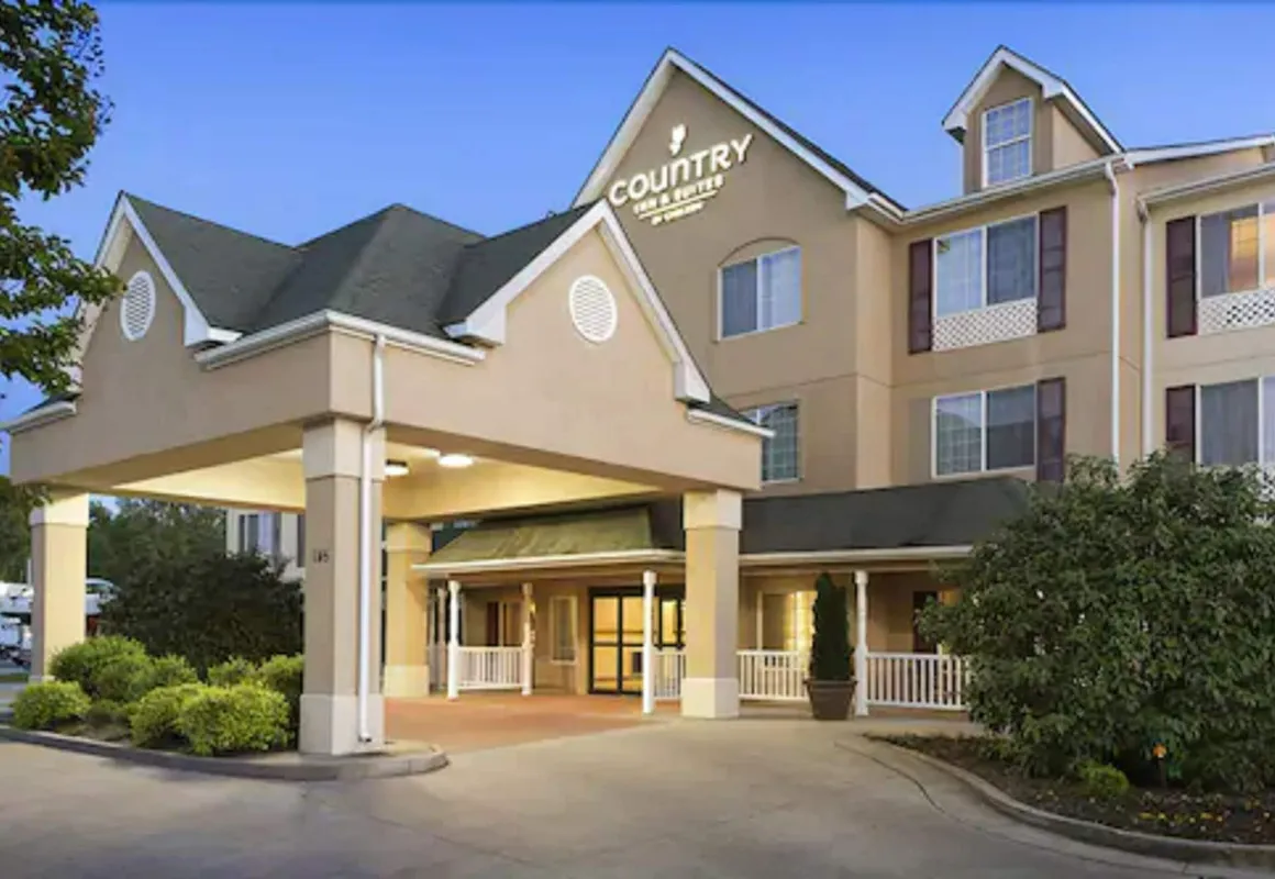 Garner Hotel Paducah West By IHG hotel hero