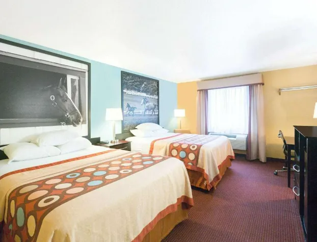 Super 8 by Wyndham Richmond hotel detail image 3