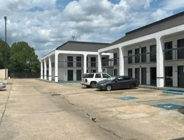 Motel 6 Baton Rouge, LA - East - I-12 hotel detail image 1