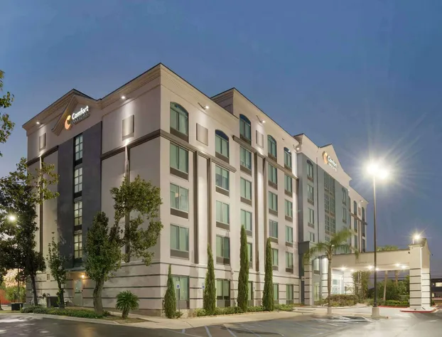 Comfort Inn & Suites New Orleans Airport North hotel detail image 3