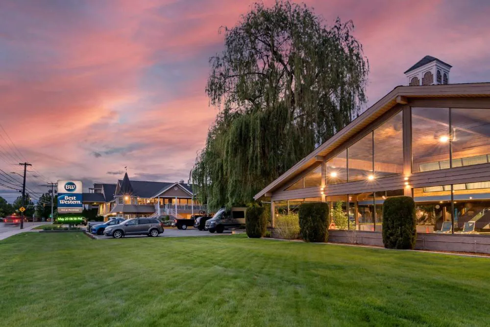 Best Western Inn At Penticton hotel hero
