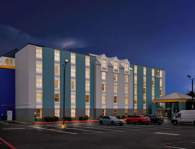 Comfort Inn & Suites Staunton hotel detail image 2