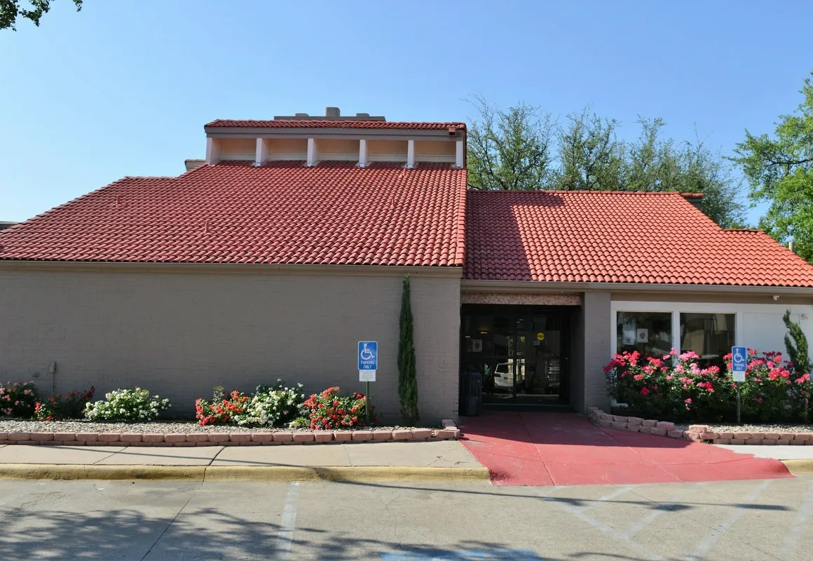 Hawthorn Extended Stay by Wyndham Dallas hotel hero