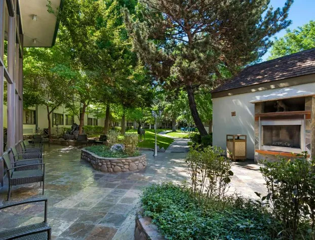 SureStay Plus Hotel by Best Western Reno Airport hotel detail image 1