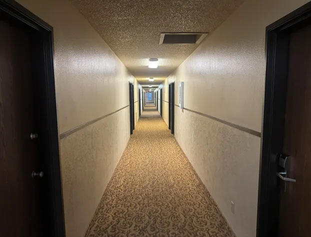 Lone Tree Inn hotel detail image 4