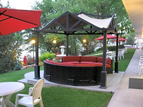 River Terrace Inn hotel detail image 2