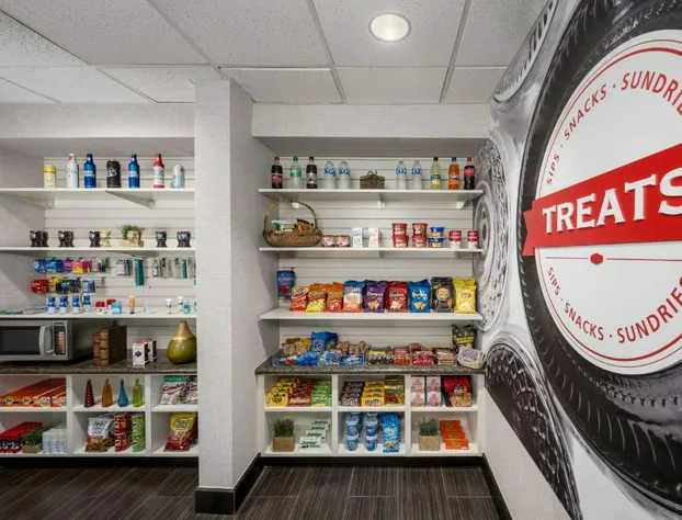 Hampton Inn & Suites Phoenix North/Happy Valley hotel detail image 2