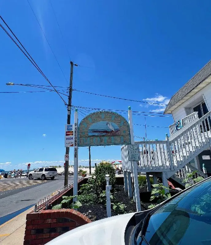 Jetty Motel hotel hero