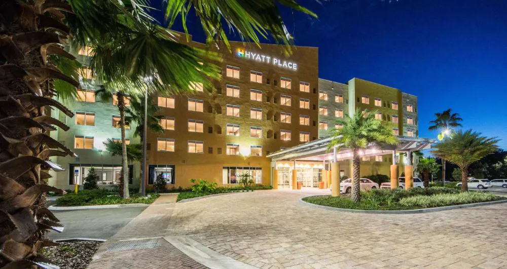 Hyatt Place Orlando/Lake Buena Vista hotel hero