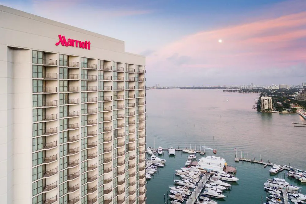 Miami Marriott Biscayne Bay hotel hero
