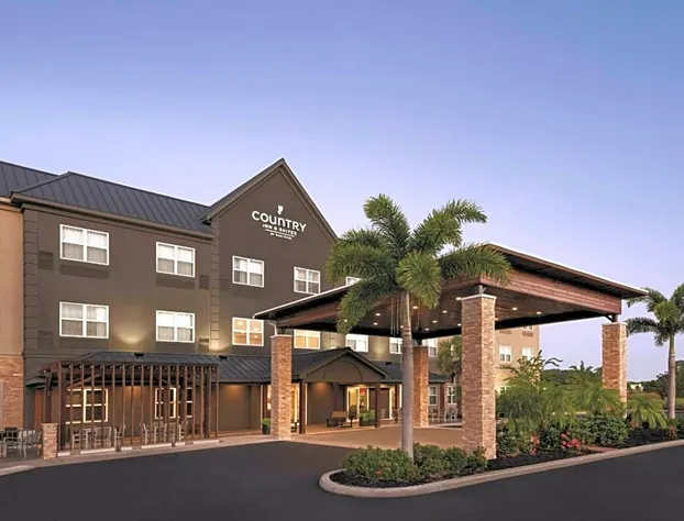 Country Inn & Suites by Radisson, Bradenton-Lakewood Ranch, FL hotel detail image 1