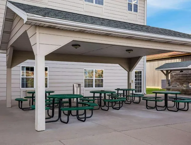 Country Inn & Suites by Radisson, Marion, IL hotel detail image 2