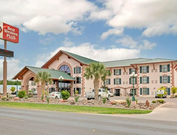 Best Western Plus Swiss Chalet Hotel & Suites hotel detail image 1