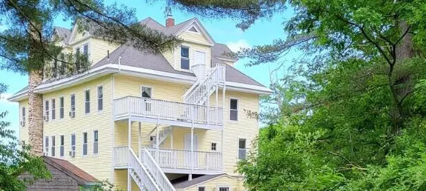 Lakeview Inn hotel detail image 3