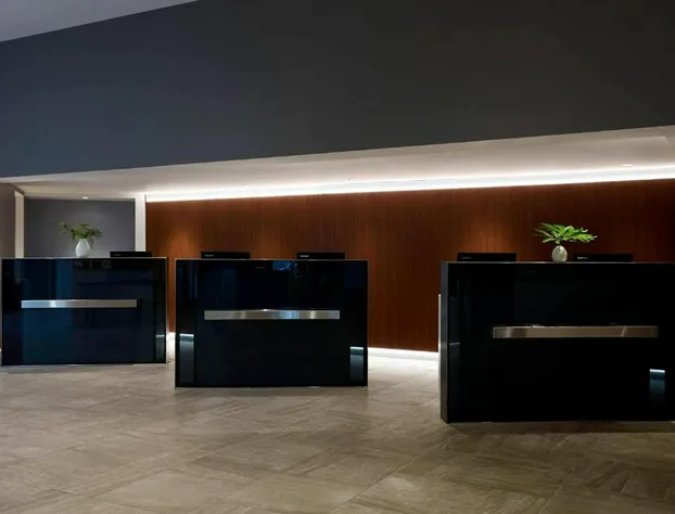 Long Island Marriott hotel detail image 2