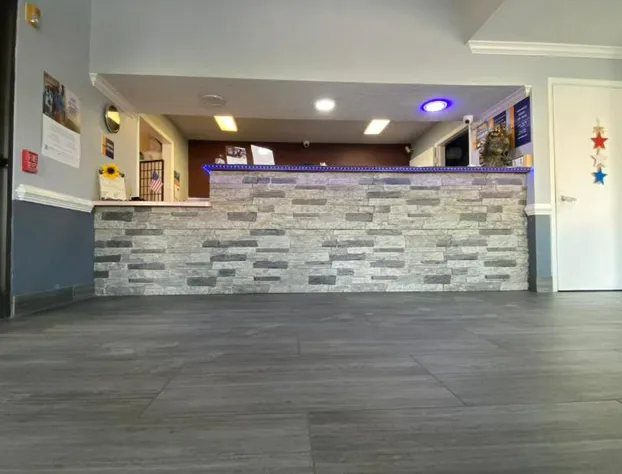 Days Inn & Suites by Wyndham Winnie hotel detail image 4