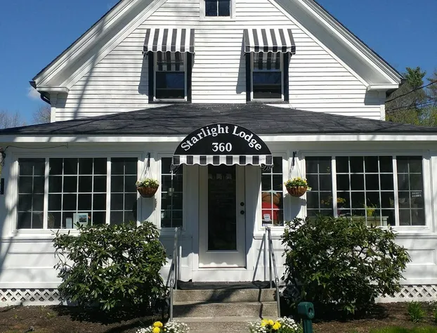 Starlight Lodge at Rockport Harbor hotel detail image 1