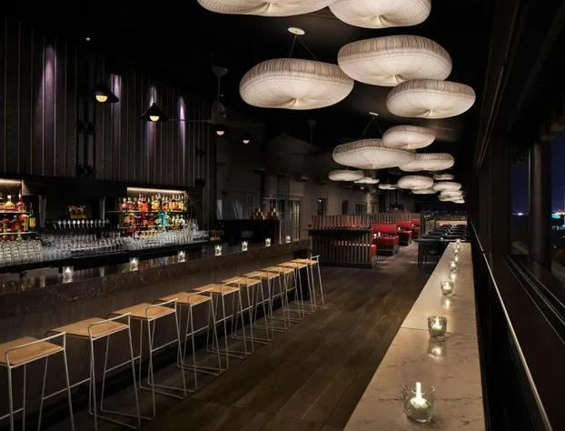 Hotel Washington hotel detail image 3