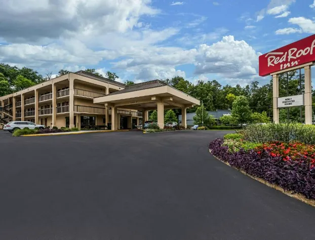 Red Roof Inn Birmingham South hotel detail image 1