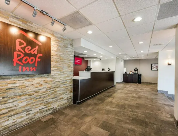 Red Roof Inn Birmingham South hotel detail image 4