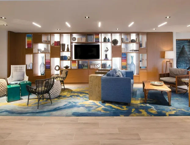 Renaissance Newport Beach Hotel hotel detail image 2