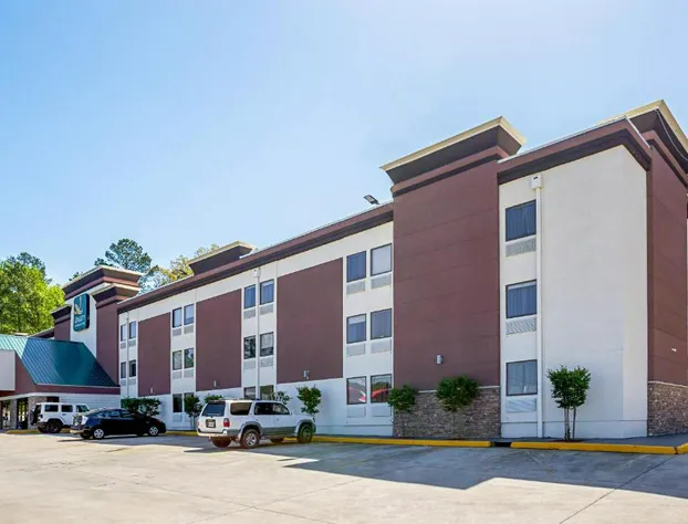 Quality Inn & Suites near Six Flags East hotel detail image 2