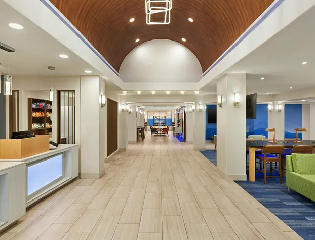 Holiday Inn Express Hotel & Suites Mission-McAllen Area by IHG hotel detail image 4