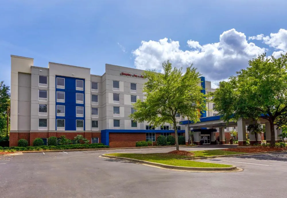 Hampton Inn & Suites Tallahassee I-10/Thomasville Road, FL hotel hero