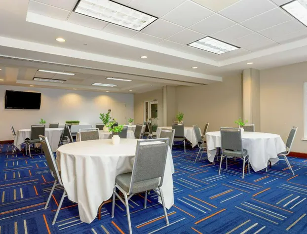 Hampton Inn & Suites Tallahassee I-10/Thomasville Road, FL hotel detail image 1