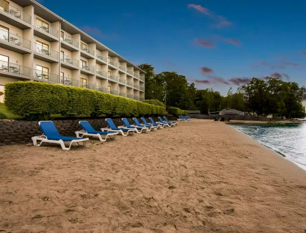 Beachfront Hotel hotel detail image 1