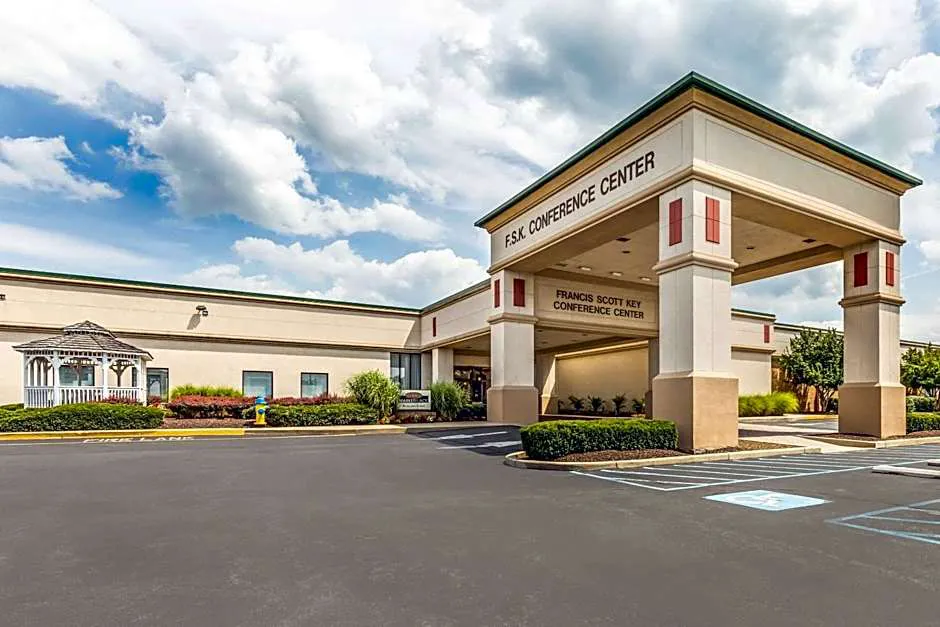 Clarion Inn Frederick hotel hero