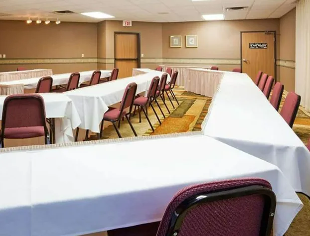 Norwood Inn & Suites Eagan hotel detail image 3