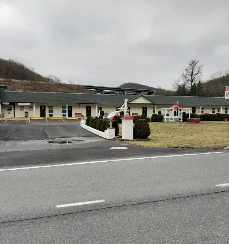 Clarysville Motel hotel hero