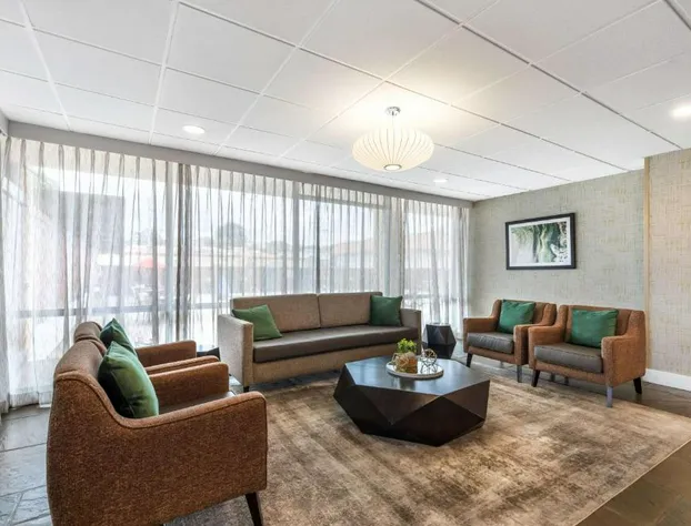 Best Western Plus Laurel hotel detail image 1