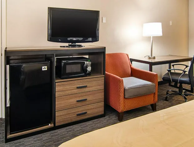 Best Western Plus Laurel hotel detail image 4