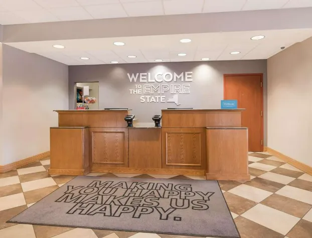 Hampton Inn & Suites Plattsburgh hotel detail image 3