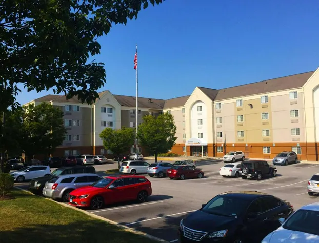 Sonesta Simply Suites Baltimore BWI Airport hotel detail image 1