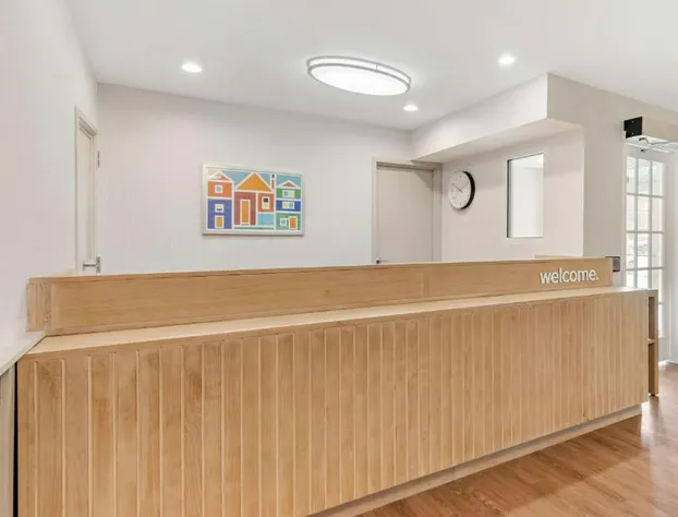 Sonesta Simply Suites Baltimore BWI Airport hotel detail image 4