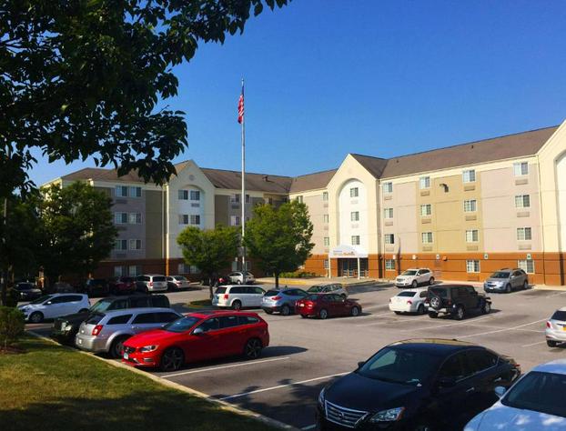 Sonesta Simply Suites Baltimore BWI Airport hotel detail image 1